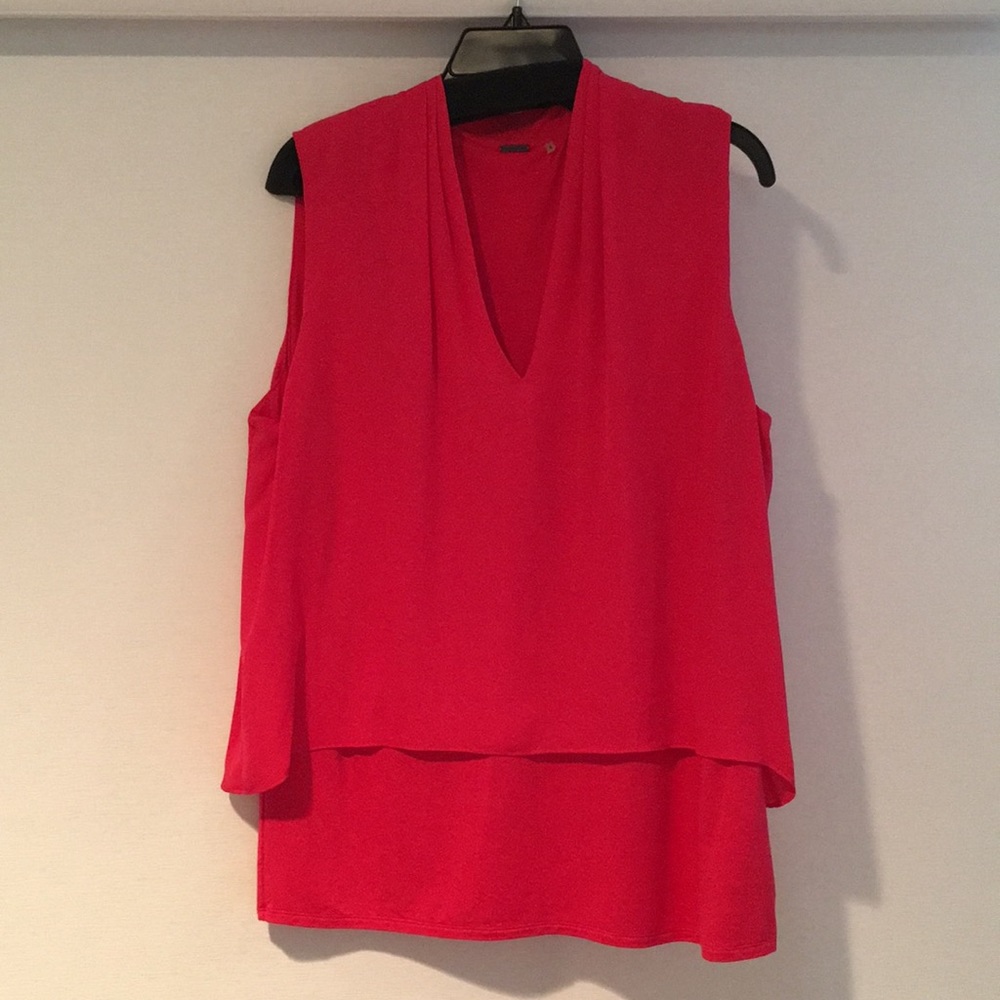 Elie Tahari Viola Sleeveless Silk Blouse